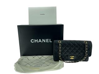 Chanel Caviar Quilted Jumbo Double Flap Black